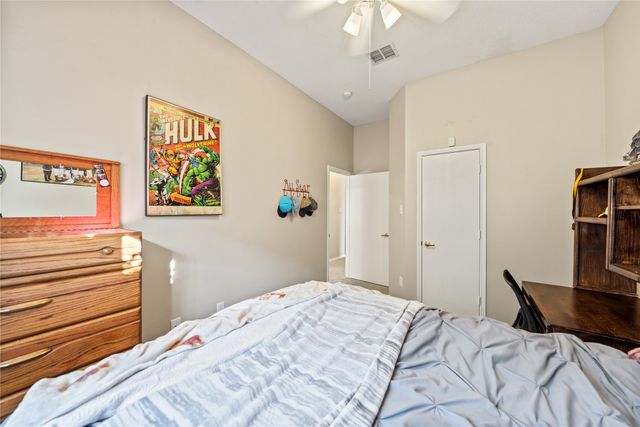 6829 Dougal Avenue, Fort Worth, TX 76137