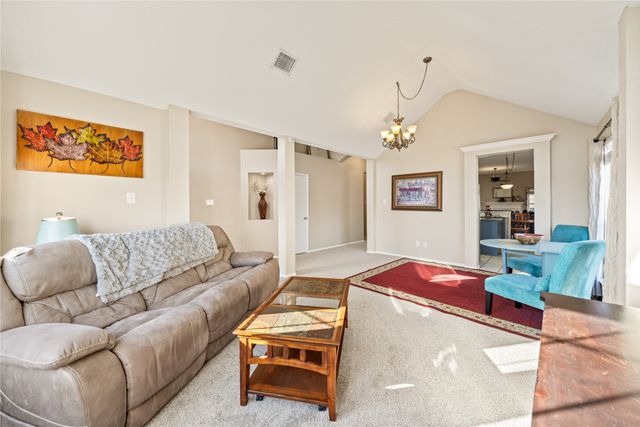 6829 Dougal Avenue, Fort Worth, TX 76137