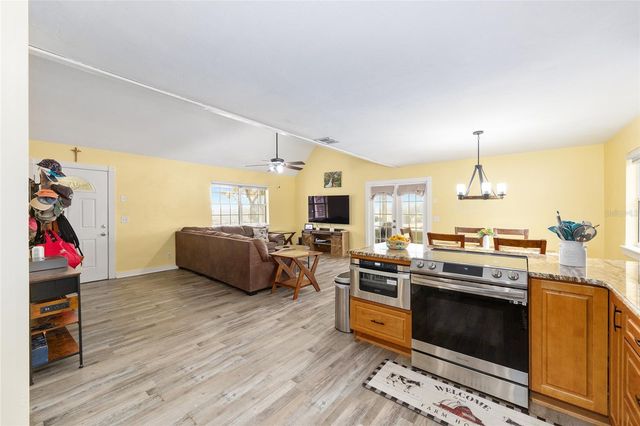 13590 SE 120TH STREET, Dunnellon, FL 34431