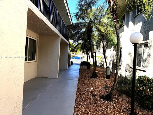 3215 NW 102nd Ter 3215, Coral Springs, FL 33065