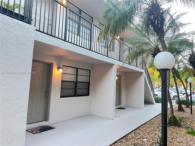 3215 NW 102nd Ter 3215, Coral Springs, FL 33065