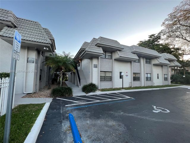 3215 NW 102nd Ter 3215, Coral Springs, FL 33065