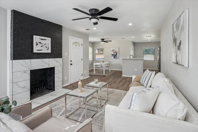 2717 El Tivoli Drive, Dallas, TX 75211