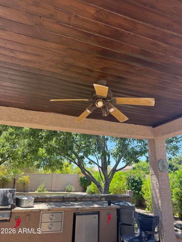 1122 E LONGHORN Place, Chandler, AZ 85286