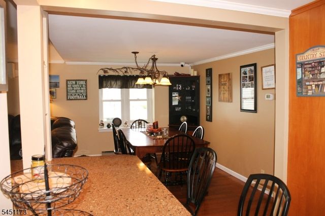 28 Benedict Dr, Jefferson Twp., NJ 07849