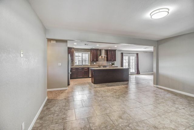 21 E McKinley Street, Tempe, AZ 85288