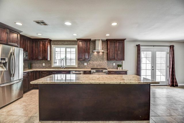 21 E McKinley Street, Tempe, AZ 85288