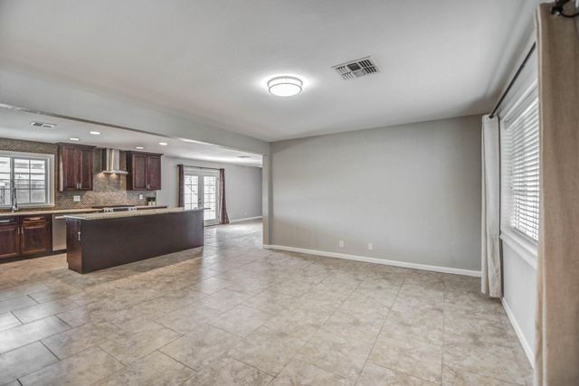 21 E McKinley Street, Tempe, AZ 85288