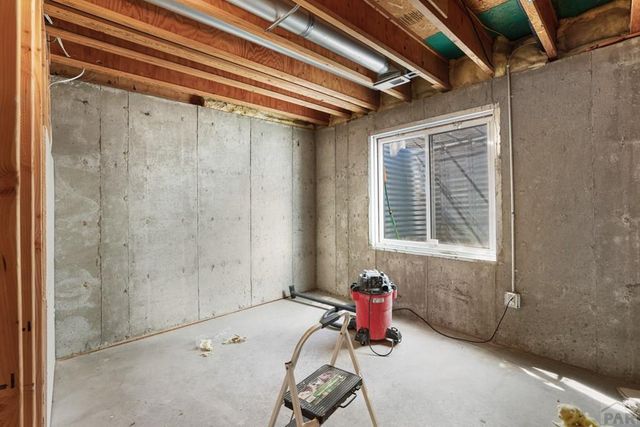 148 S Hacienda Del Sol Dr, Pueblo West, CO 81007