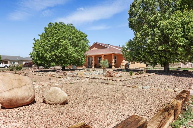 148 S Hacienda Del Sol Dr, Pueblo West, CO 81007