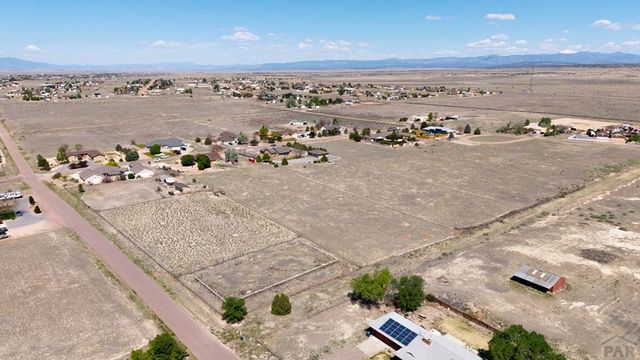 148 S Hacienda Del Sol Dr, Pueblo West, CO 81007