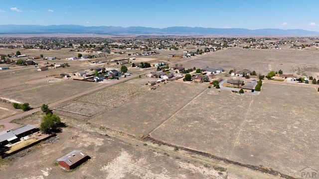 148 S Hacienda Del Sol Dr, Pueblo West, CO 81007