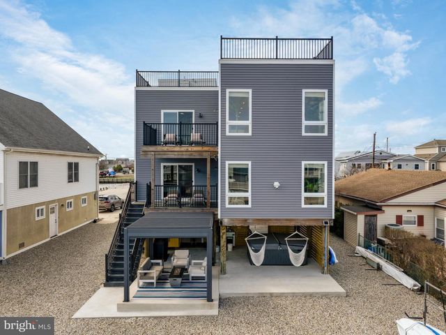 110 ENSIGN DR N, Little Egg Harbor Twp, NJ 08087