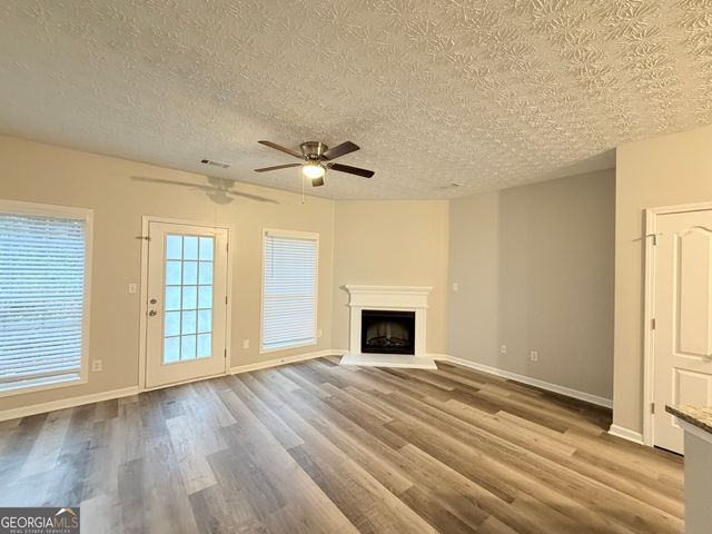 20 Pine Canyon Drive SW 4, Atlanta, GA 30331