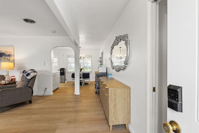 2621 S Stockton St, Lodi, CA 95240