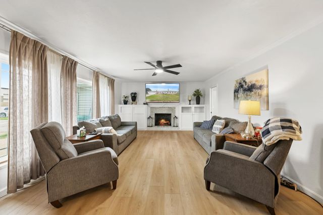 2621 S Stockton St, Lodi, CA 95240