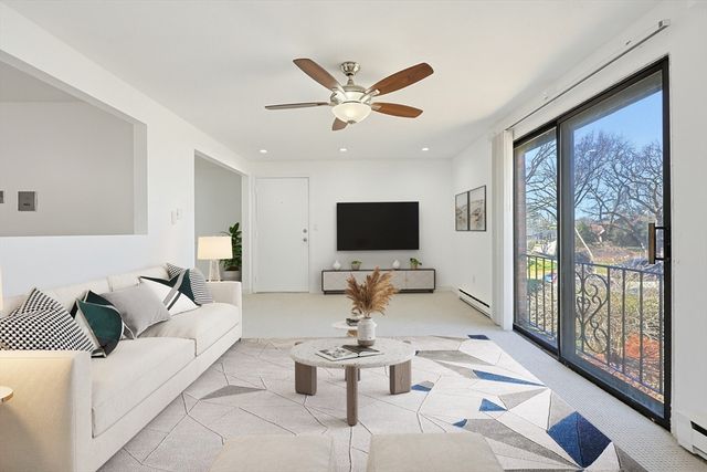 1229 Lawrence St 303, Lowell, MA 01852