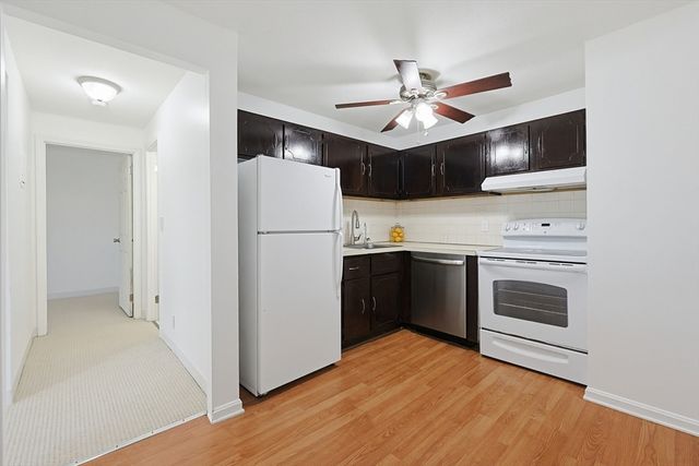 1229 Lawrence St 303, Lowell, MA 01852