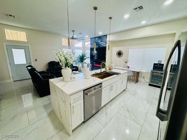 4029 Dove Creek Road, North Las Vegas, NV 89032