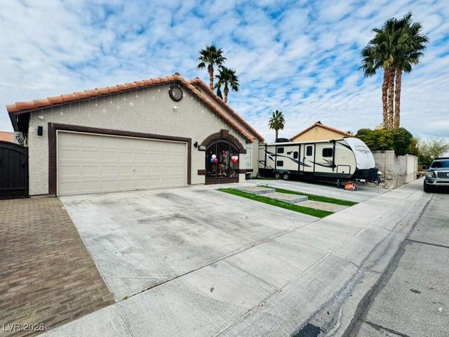 4029 Dove Creek Road, North Las Vegas, NV 89032