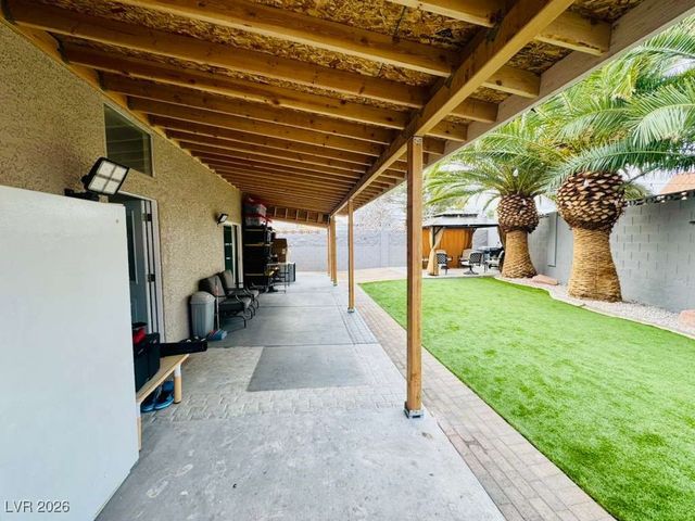 4029 Dove Creek Road, North Las Vegas, NV 89032