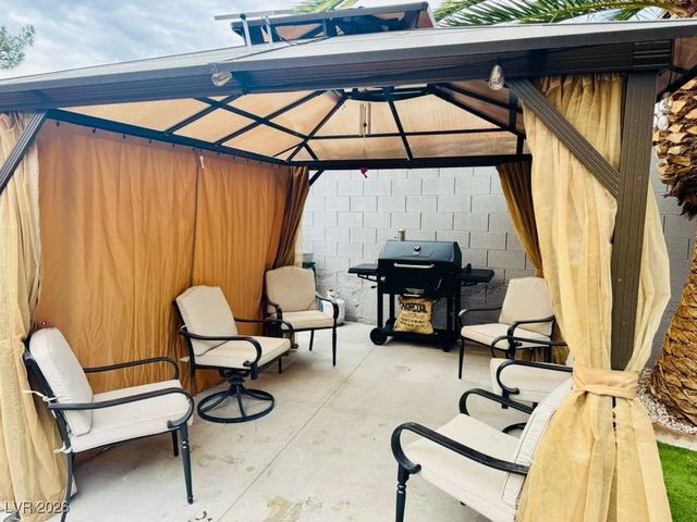 4029 Dove Creek Road, North Las Vegas, NV 89032