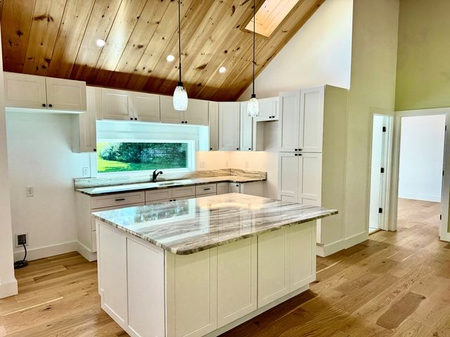 6389 Old Hwy 64 W, Warne, NC 28909