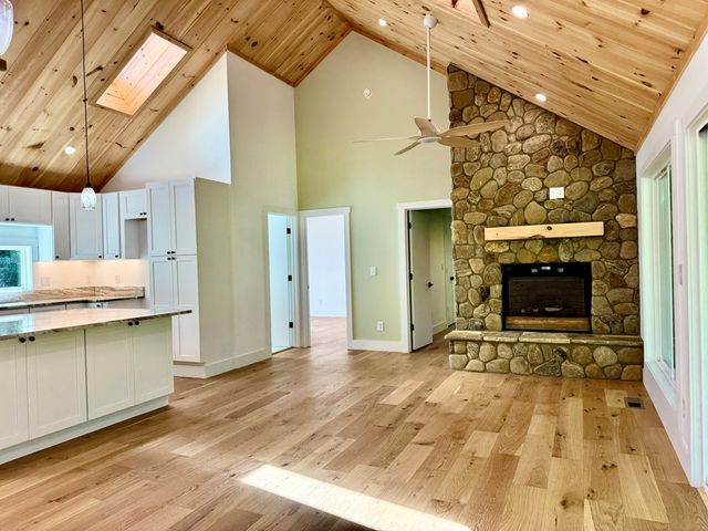 6389 Old Hwy 64 W, Warne, NC 28909
