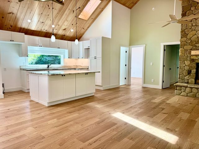 6389 Old Hwy 64 W, Warne, NC 28909