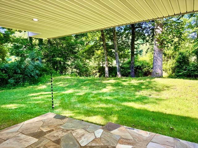 6389 Old Hwy 64 W, Warne, NC 28909