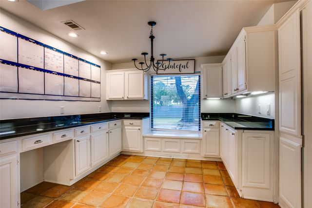 5815 Walnut Hill Lane, Dallas, TX 75230