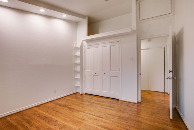 5815 Walnut Hill Lane, Dallas, TX 75230