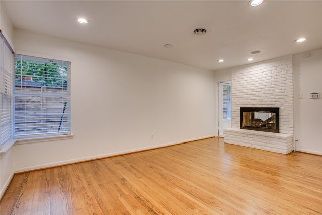 5815 Walnut Hill Lane, Dallas, TX 75230