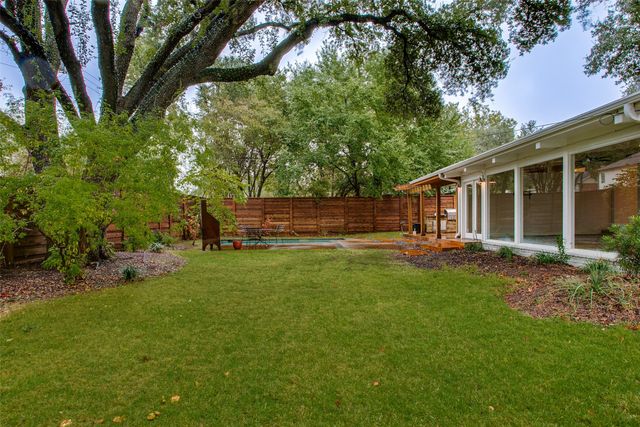 5815 Walnut Hill Lane, Dallas, TX 75230