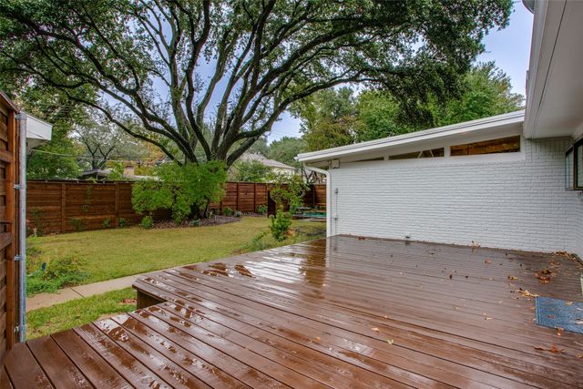 5815 Walnut Hill Lane, Dallas, TX 75230