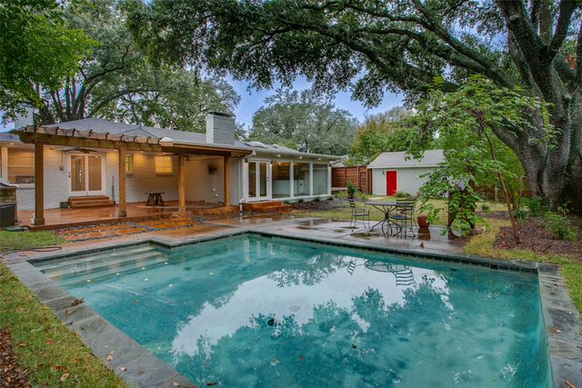 5815 Walnut Hill Lane, Dallas, TX 75230