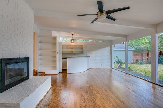 5815 Walnut Hill Lane, Dallas, TX 75230