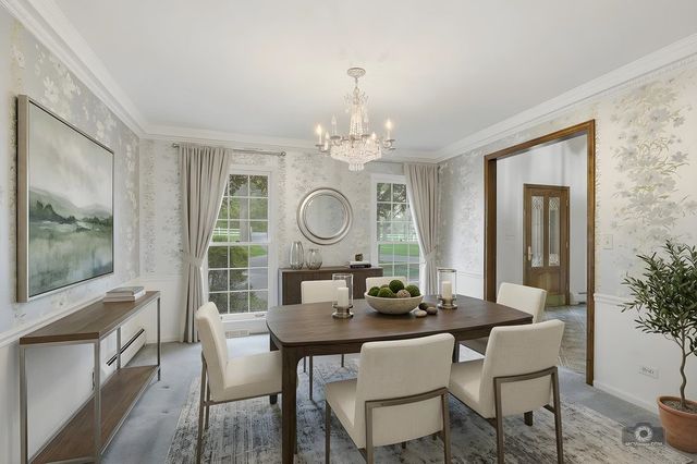 39W093 Silver Glen Road, St. Charles, IL 60175