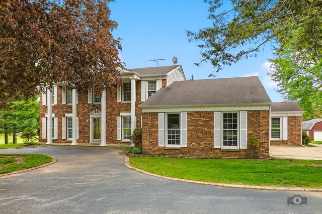 39W093 Silver Glen Road, St. Charles, IL 60175