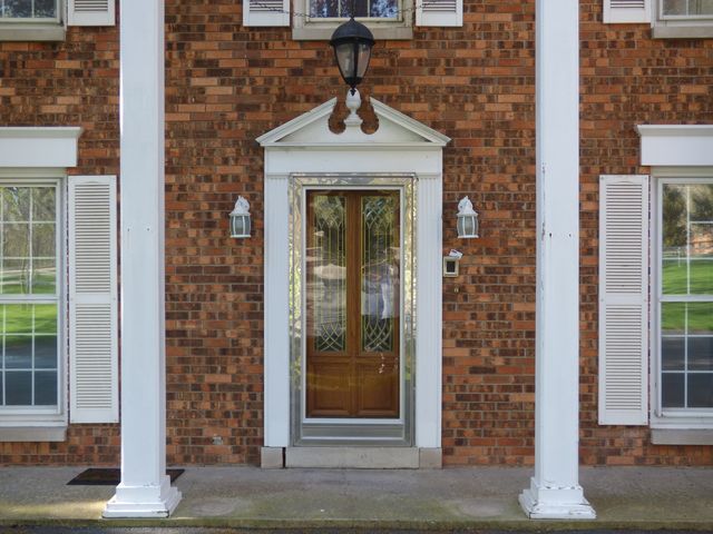 39W093 Silver Glen Road, St. Charles, IL 60175