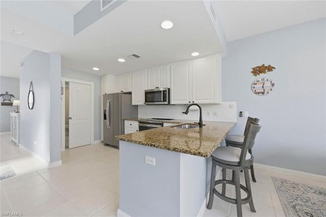 6076 Islandwalk BLVD, Naples, FL 34119