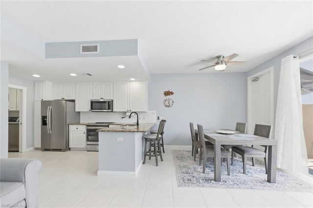 6076 Islandwalk BLVD, Naples, FL 34119