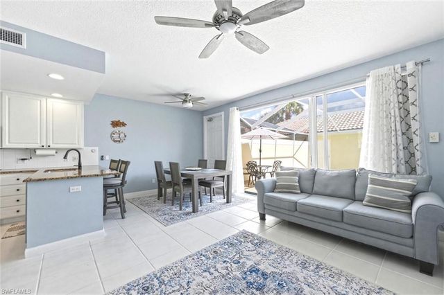 6076 Islandwalk BLVD, Naples, FL 34119