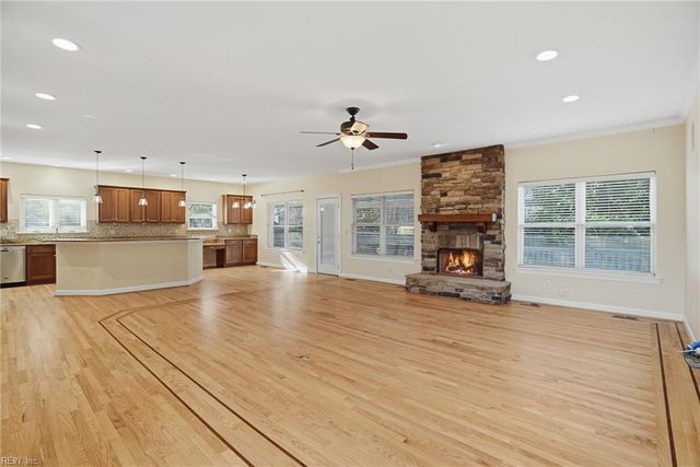 904 Corrente LN, Virginia Beach, VA 23456