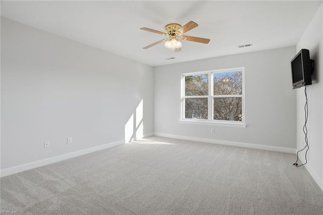 904 Corrente LN, Virginia Beach, VA 23456