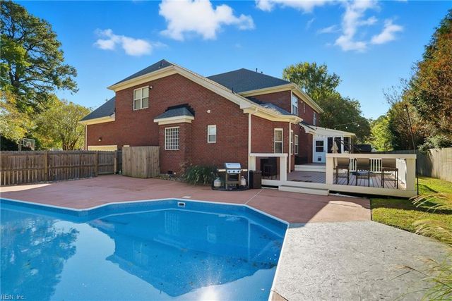 904 Corrente LN, Virginia Beach, VA 23456