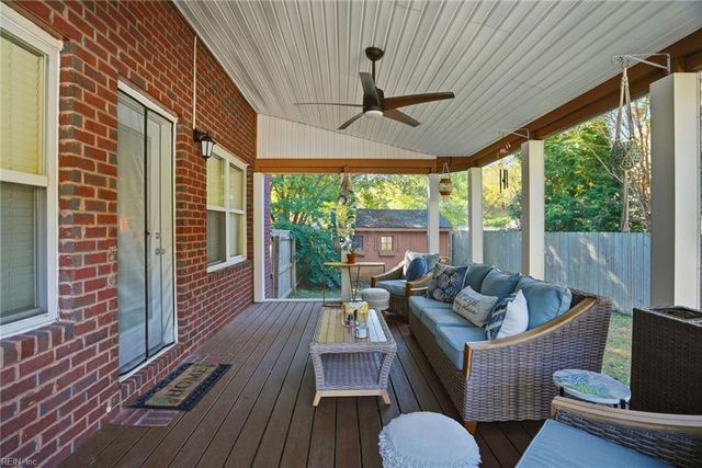 904 Corrente LN, Virginia Beach, VA 23456