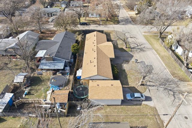 201 W Kinkaid St, Wichita, KS 67213