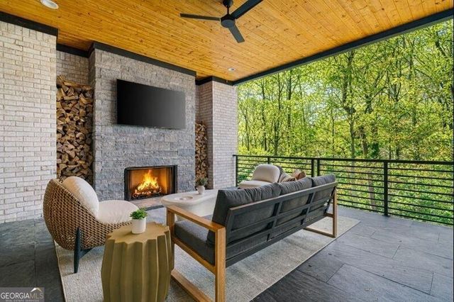 1380 Wayne Avenue NE, Atlanta, GA 30306