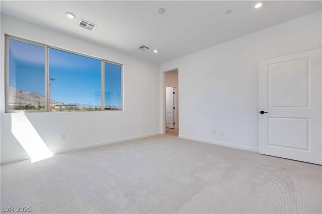 11952 Angle Cliff Avenue, Las Vegas, NV 89138